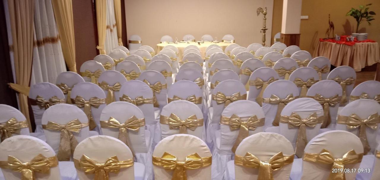 Chinese Lotus Luxapathiya - Shanghai Hotel Moratuwa Εξωτερικό φωτογραφία