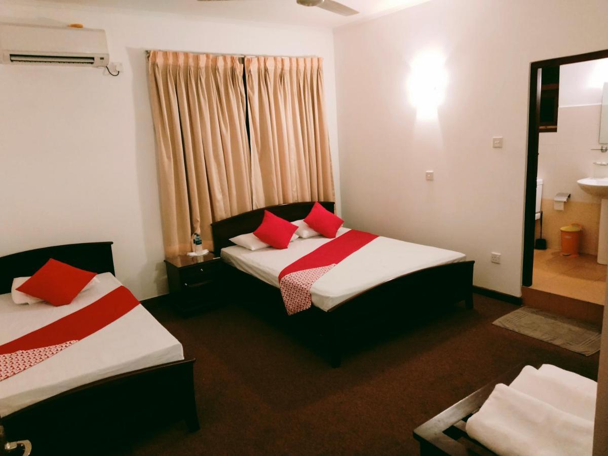 Chinese Lotus Luxapathiya - Shanghai Hotel Moratuwa Εξωτερικό φωτογραφία