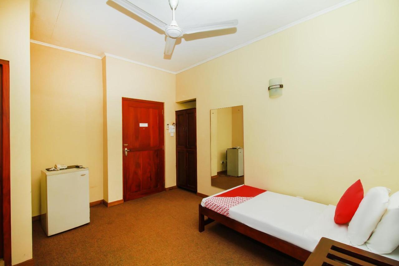 Chinese Lotus Luxapathiya - Shanghai Hotel Moratuwa Εξωτερικό φωτογραφία